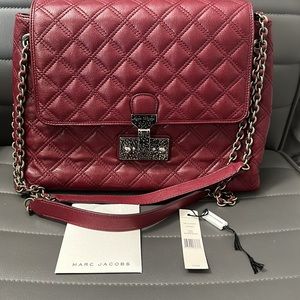 Marc Jacobs Baroque The XL Single - Bordeaux - Like New!